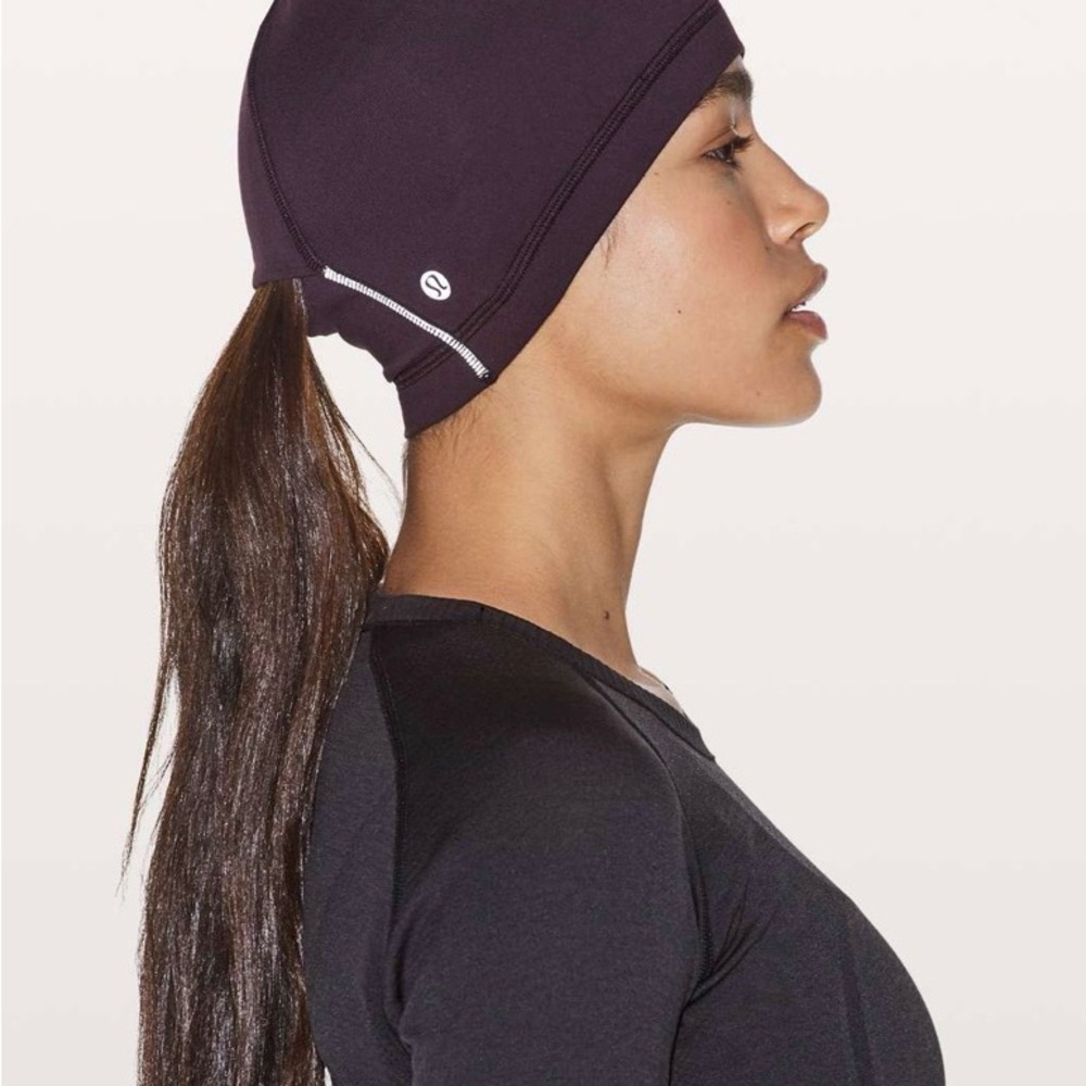 Lululemon Run It Out Toque